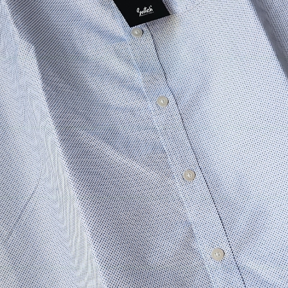 Men's Button Down Short Sleeve Shirt - Picture 3 of 7